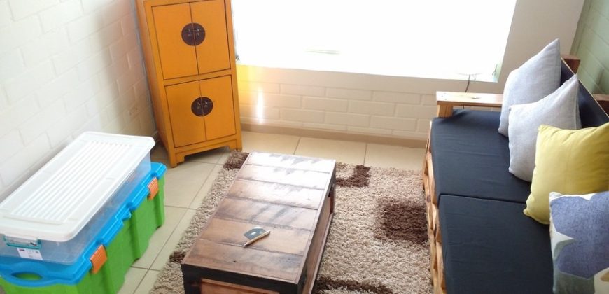 Arriendo casa.