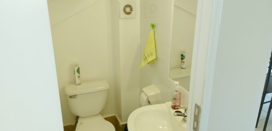 Arriendo casa.