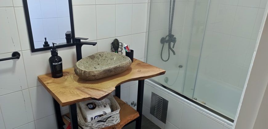 Vendo preciosa casa.