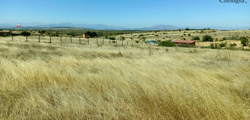 Vendo 2 parcelas con luz.