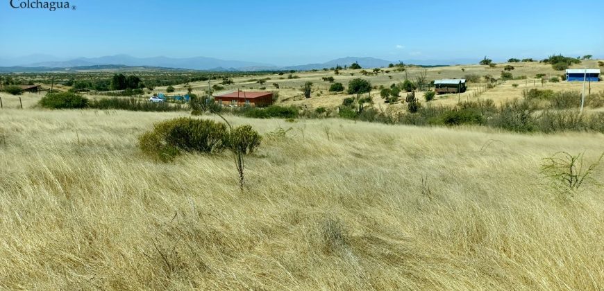 Vendo 2 parcelas con luz.