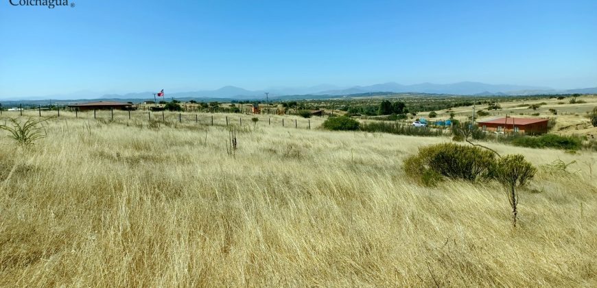 Vendo 2 parcelas con luz.