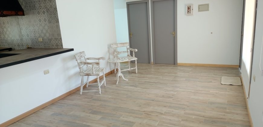 Arriendo casa.