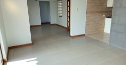 Arriendo hermosa casa.