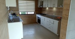 Arriendo hermosa casa.