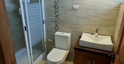 Arriendo hermosa casa.