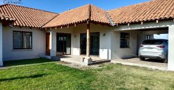 Arriendo hermosa casa.