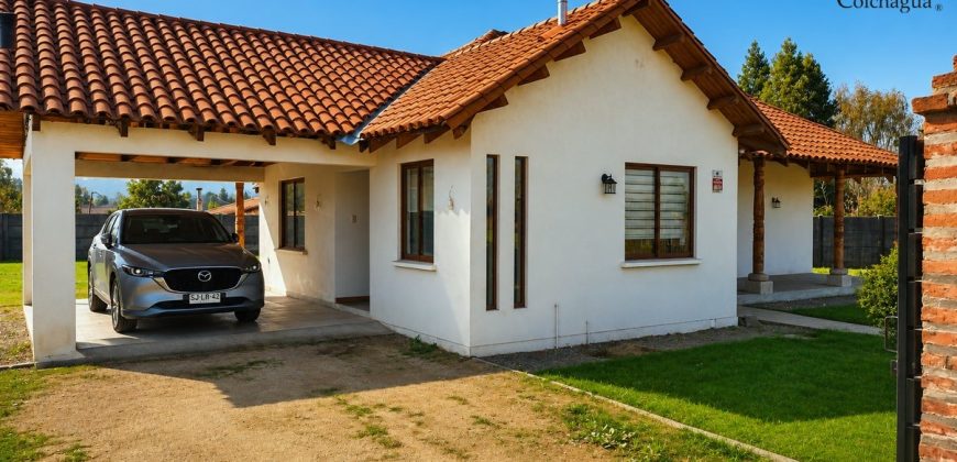 Arriendo hermosa casa.